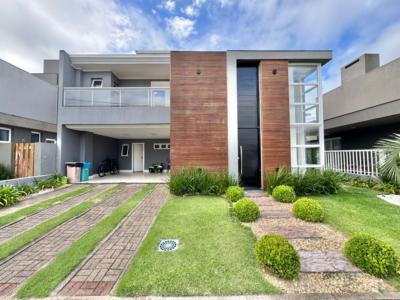 Sobrado 04 Dorm